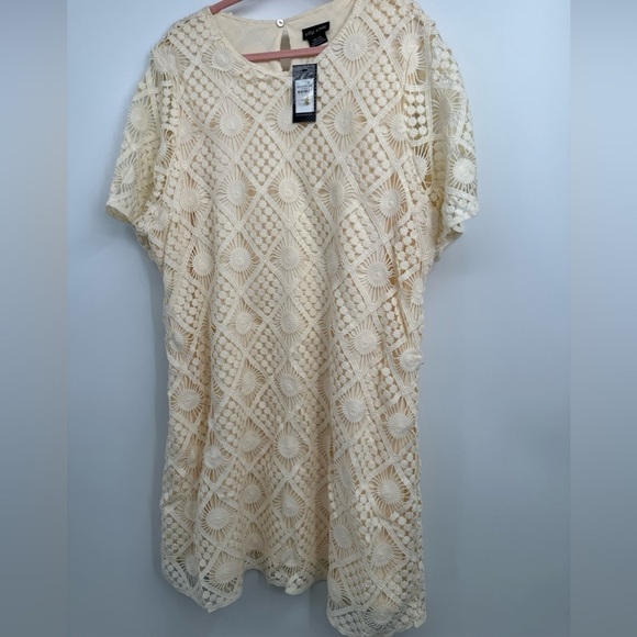 CITY CHIC Trendy Plus Size Crochet Vibes Mini Dress Size XXL 24 - Picture 1 of 6